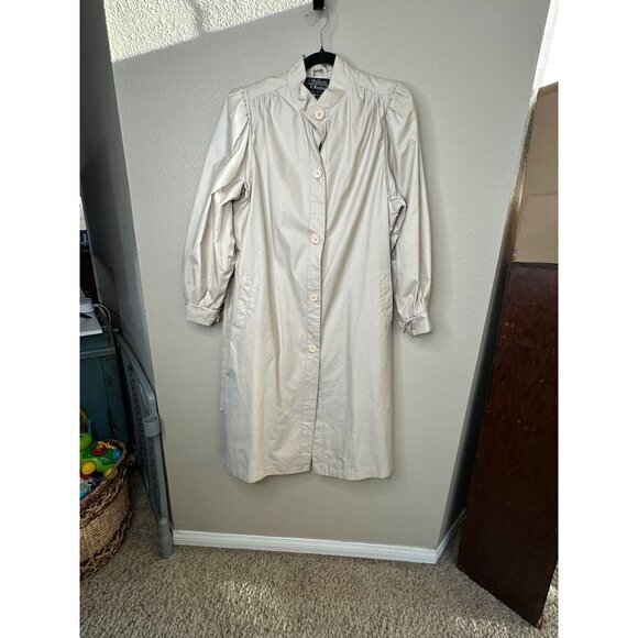 Vintage Silkette‎ BY Saxton Hall Women's Tan Trench Coat size 8 polyester - Picture 1 of 10